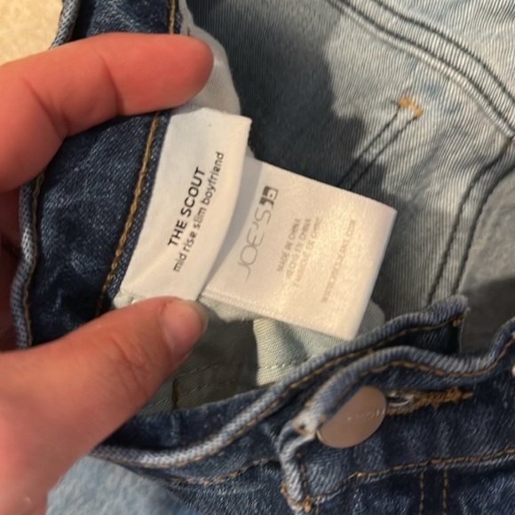 Joe's The Scout Mid-Rise Slim Boyfriend Jeans 25 - Picture 4 of 10